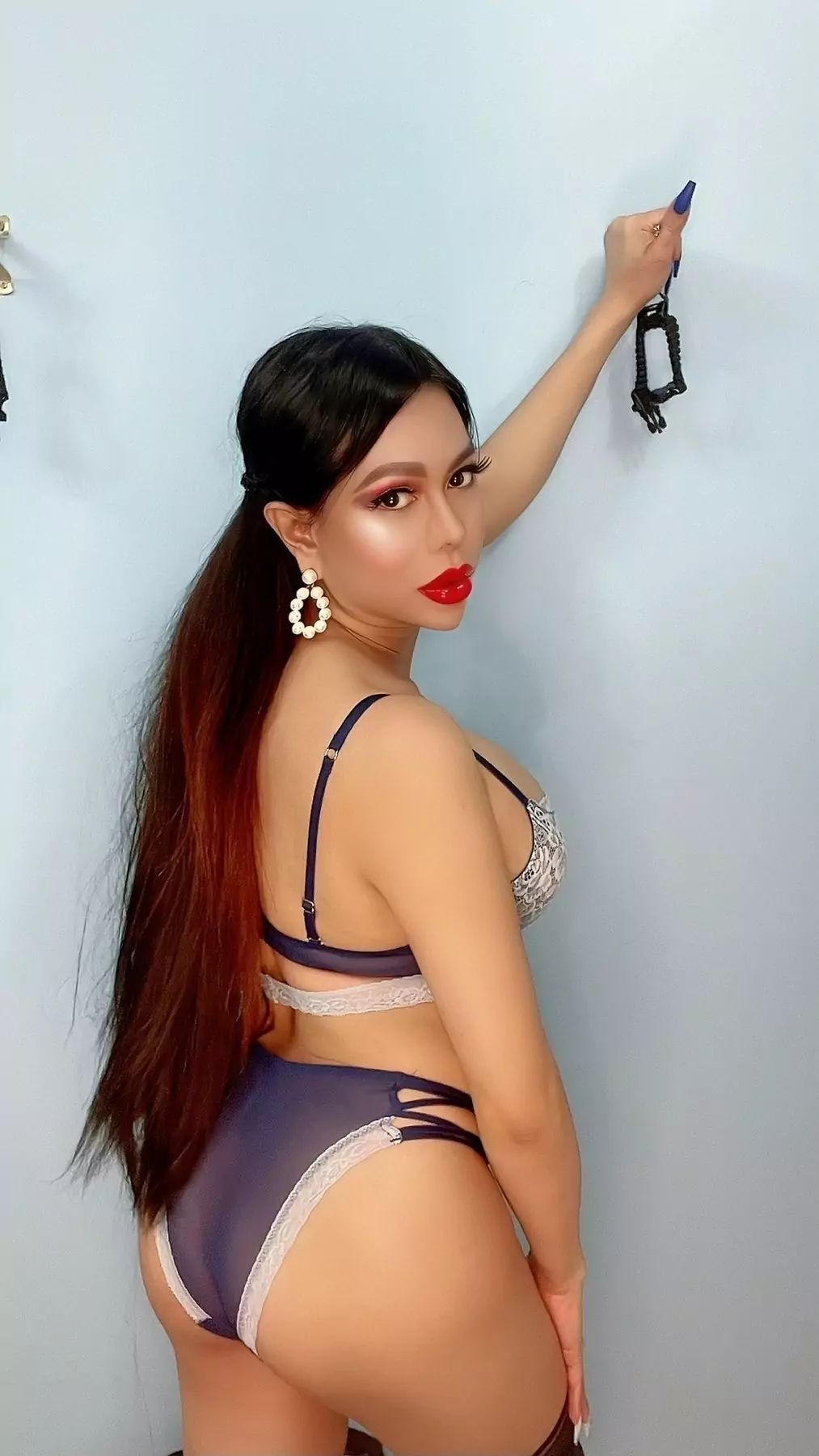 Dominatrix OLIVIA PEREZ - Image 5